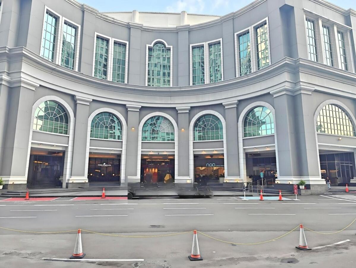 Pangsapuri Strategic 2br Gading Moi With Wi-fi, Pool & Gym By 2ndhome Jakarta