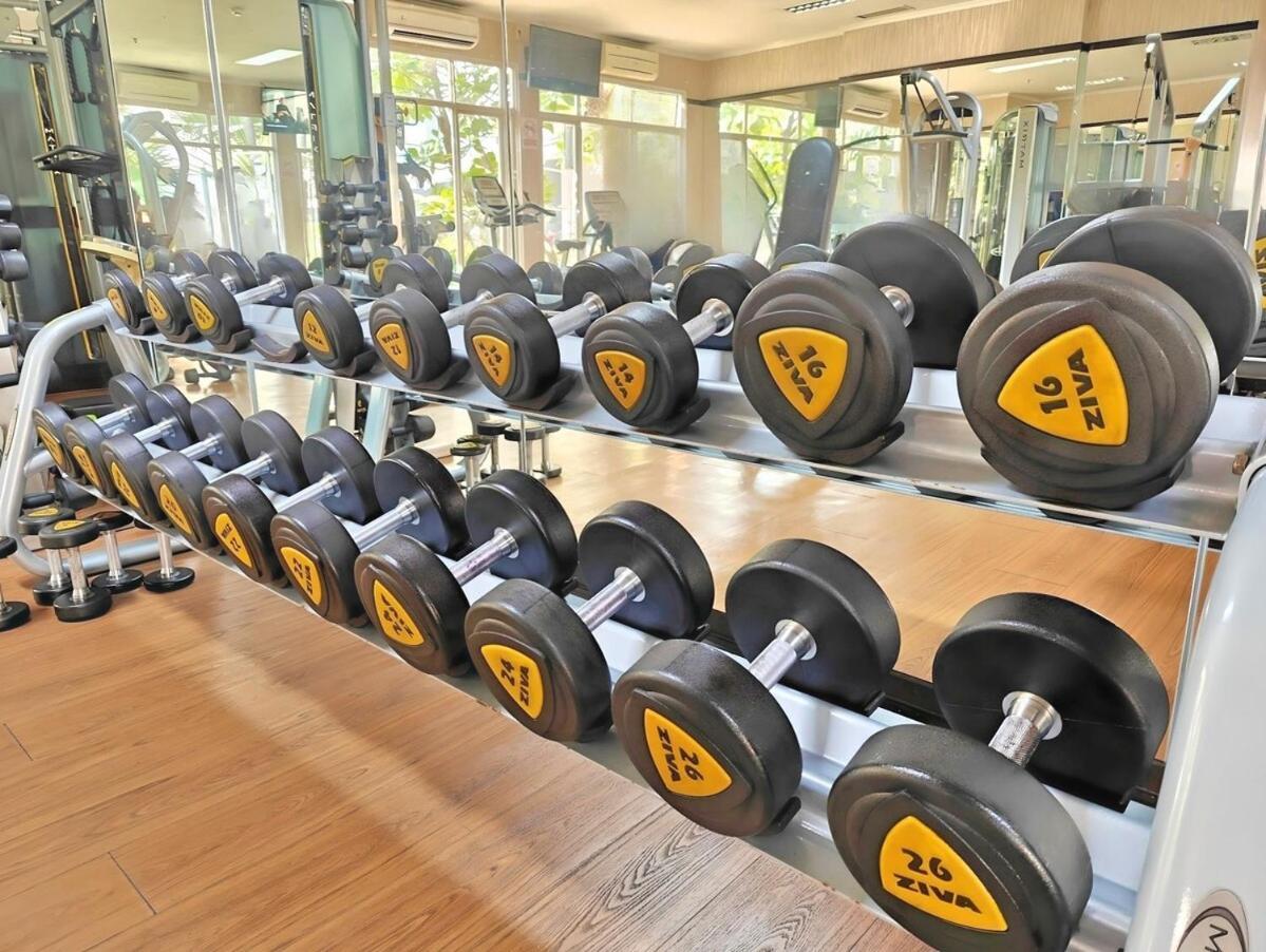Strategic 2br Gading Moi With Wi-fi, Pool & Gym By 2ndhome Pangsapuri